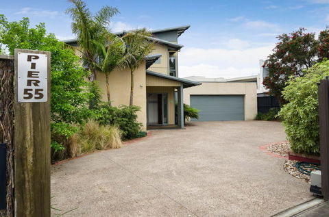 PIER 55 - DROMANA... - Local Tourism 2
