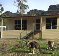 Pinnacle Views - Accommodation Australia