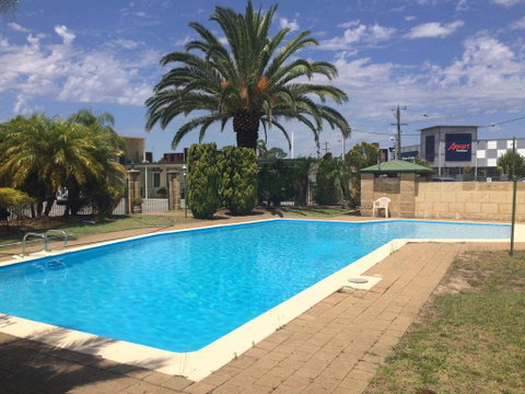 Platinum Motel - Accommodation Australia 1