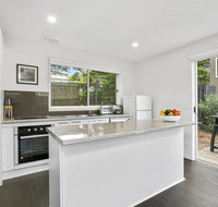 Point Roadknight Villa 3 - Accommodation Australia