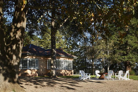 Polperro Farmhouse - Accommodation Australia 1