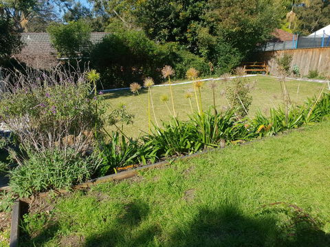 Poppies House - Accommodation Australia 1