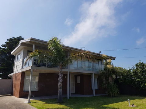 Portarlington Beach Shack 50 Metres To The Water - Accommodation Australia 1