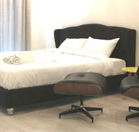 Posh Hotel - Accommodation Australia
