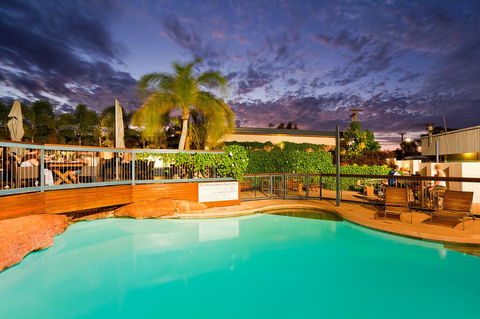 Potshot Hotel Resort - Accommodation Australia 2