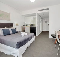 Privately owned Hotel Room by Cairns Marina 222 - Accommodation Australia