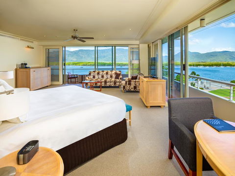 Pullman Reef Hotel Casino - Accommodation Australia 2