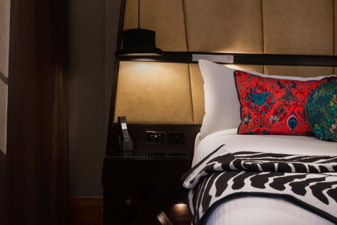 QT Sydney - Bed n Breakfasts 1