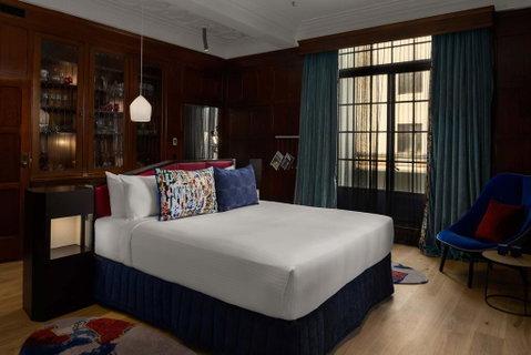 QT Sydney - Bed n Breakfasts 2