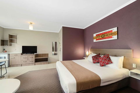 Quality Hotel City Centre - Bed n Breakfasts 2