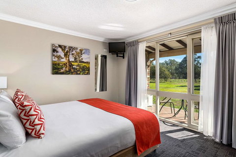 Quality Inn Carriage House - Australia Shopping 1