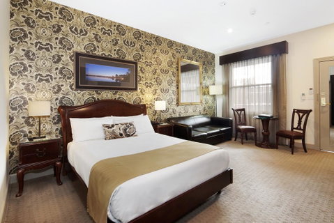 Quality Inn Heritage On Lydiard - Accommodation Australia 0