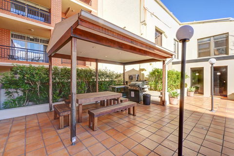 Quality Suites Camperdown - Accommodation Australia 2