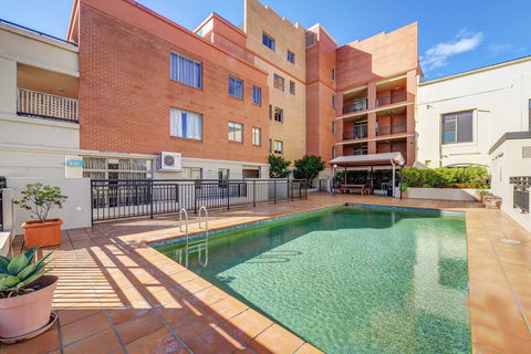 Quality Suites Camperdown - Accommodation Australia 3