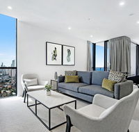 Qube Broadbeach - Luxury 2 Bedroom Ocean View - Accommodation Australia