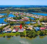 Ralph's Cottage Orion Drive Yamba - Pet Friendly Photos available shortly Free Wi-Fi - Accommodation Australia