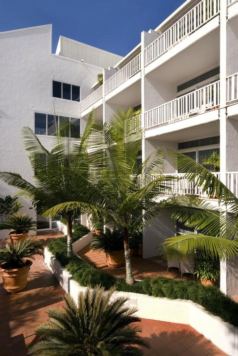 Ramada By Wyndham Cairns City Centre - Accommodation Australia 3