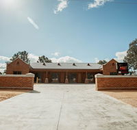 Red Waratah Accommodation - Accommodation Australia