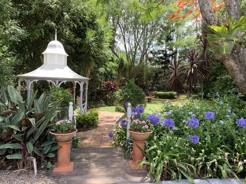 REED HOUSE At Maleny-The White Pavilion - Accommodation Australia 1