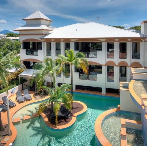 REGAL 32 APARTMENT - SPA BATH - Macrossan St - Accommodation Australia 0