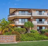 Renas Court Unit 1 - Little Street Lakefront - Australia Shopping