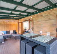 Rent Two Beach Units As One - Stay With Family - Accommodation Australia