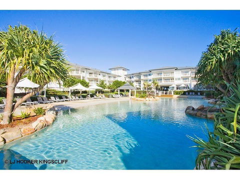 RESORT ON THE BEACH 4118/19 - Accommodation Australia 3