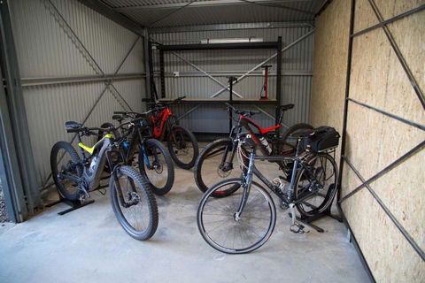 Ridge Line Riders Luxury Retreat - Accommodation Australia 3