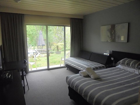 Riverbank Park MOTEL - Accommodation Australia 3