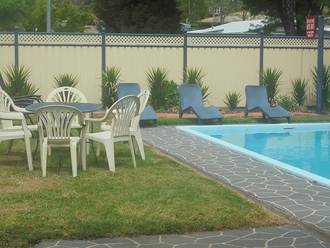 Riverbank Park MOTEL - Accommodation Australia 1