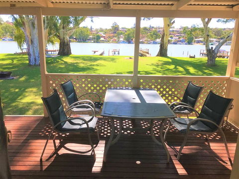 Riverfront Getaway - Mannum - Accommodation Australia 1