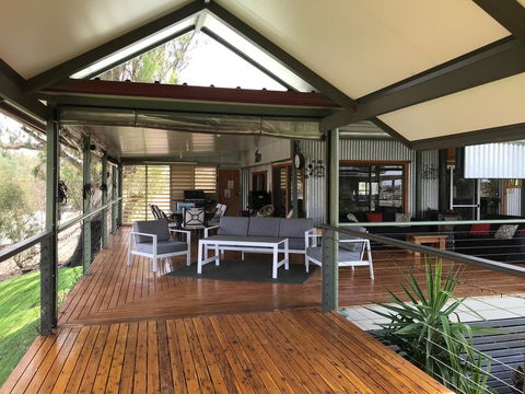 Riverside Farm Retreat BnB - Accommodation Australia 1