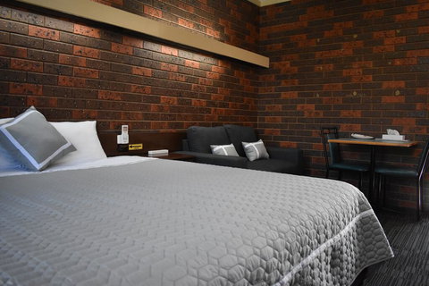 Riviana Motel - Accommodation Australia 1