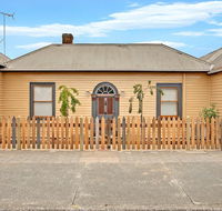 Robinson Cottage - Accommodation Australia