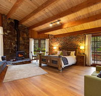 Rocky Creek Art Garden BB - Accommodation Australia