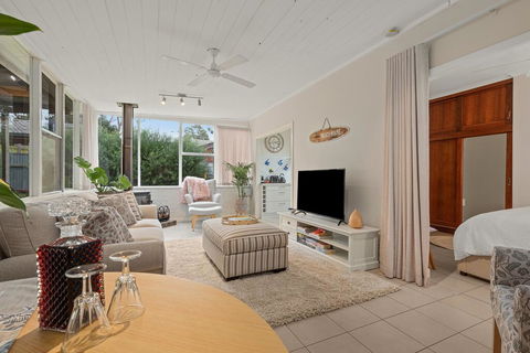 Romley Retreat - Aldinga Beach - Accommodation Australia 0