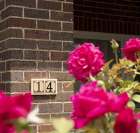 Rose Cottage - Charming Double Brick - Near Cook Park  CBD - Accommodation Australia