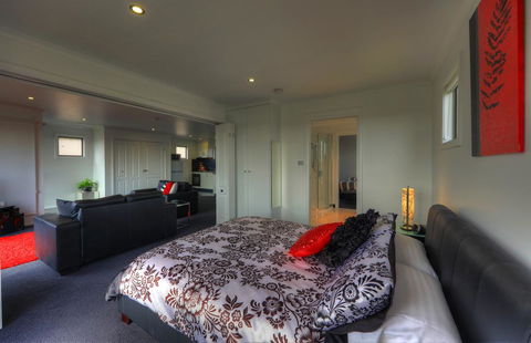 Rosebank Cottage Collection - Accommodation Australia 1