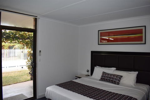 Roundhouse Motel - Accommodation Australia 2