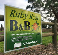 Ruby Rose - Australia Shopping