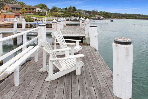 Sail On In Boatshed - Accommodation Australia 1