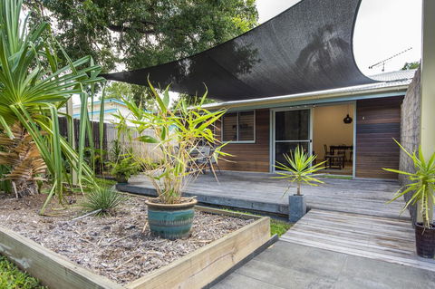 Sail Rock Apartment 1 - Accommodation Australia 0