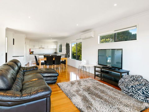 Saltwater Place - Local Tourism 1