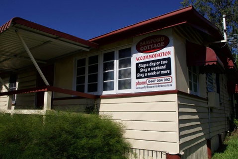 Samford Cottage - Bed n Breakfasts 1