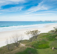 San Simeon Beachfront Apartments Tugun - Accommodation Australia