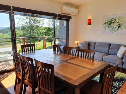 Sanctuary Hill Retreat - Accommodation Australia 3