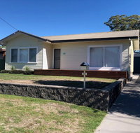 Sandy Shoal' 46 Rigney Street - Shoal Bay Beach Cottage with aircon - Accommodation Australia