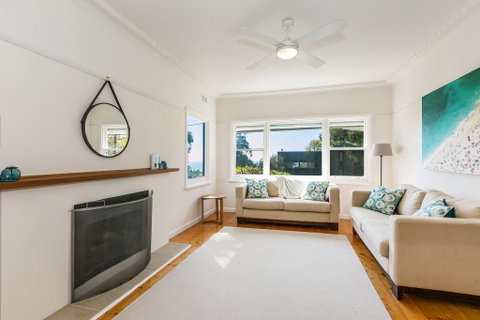 Santorini - Lorne - Accommodation Australia 1