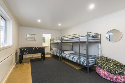 Santorini - Lorne - Accommodation Australia 3