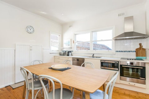 Santorini - Lorne - Accommodation Australia 2